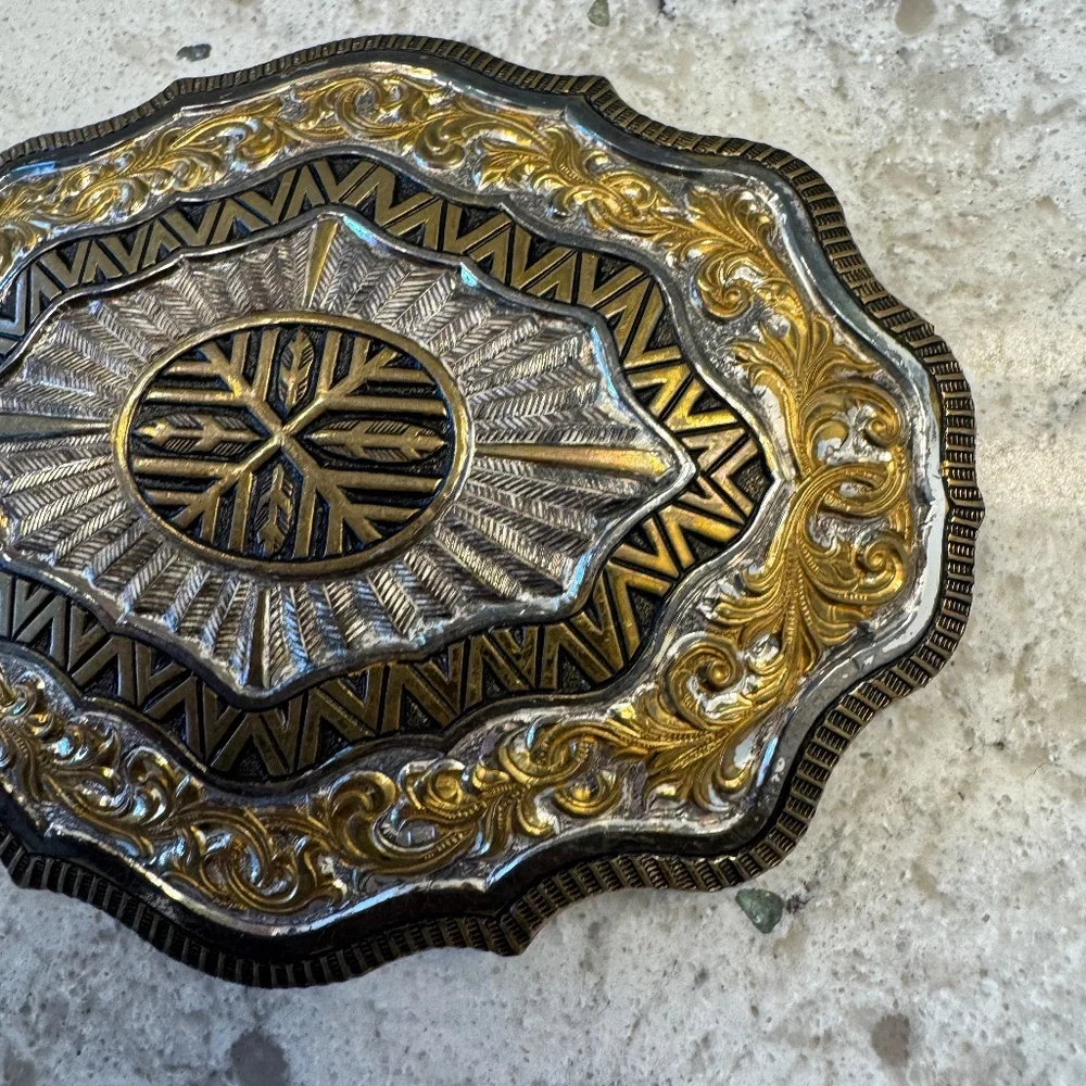 Vintage Crumrine Ornate Heavy Silver Plate on Jeweler Bronze‎ Belt Buckle